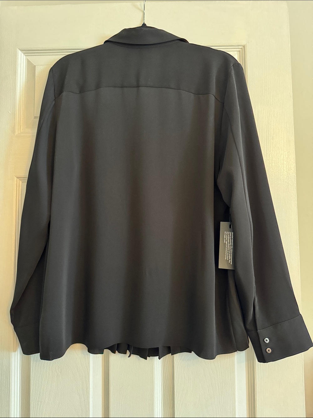 NWT Aritzia black blouse - Picture 4 of 4